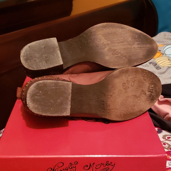 Booties - Picture 5 of 5